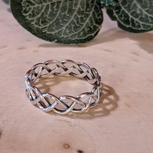 925 Sterling Silver Ring Braided Band Size 6 & 7 Women's Jewelry